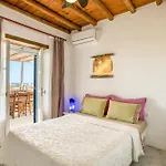 Вилла Nikoramavilla Paros With Swimming Poll And Bbq For 21 Guests *