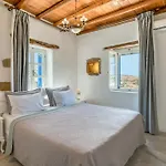 Nikoramavilla Paros With Swimming Poll And Bbq For 21 Guests Писо-Ливади