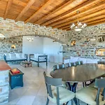 Вилла Nikoramavilla Paros With Swimming Poll And Bbq For 21 Guests Писо-Ливади