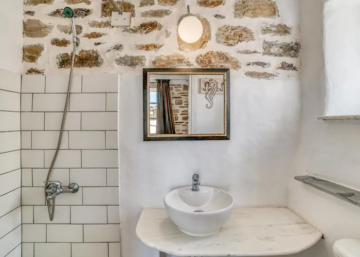 Nikoramavilla Paros With Swimming Poll And Bbq For 21 Guests *