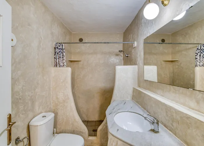 Villa Nikoramavilla Paros With Swimming Poll And Bbq For 21 Guests *