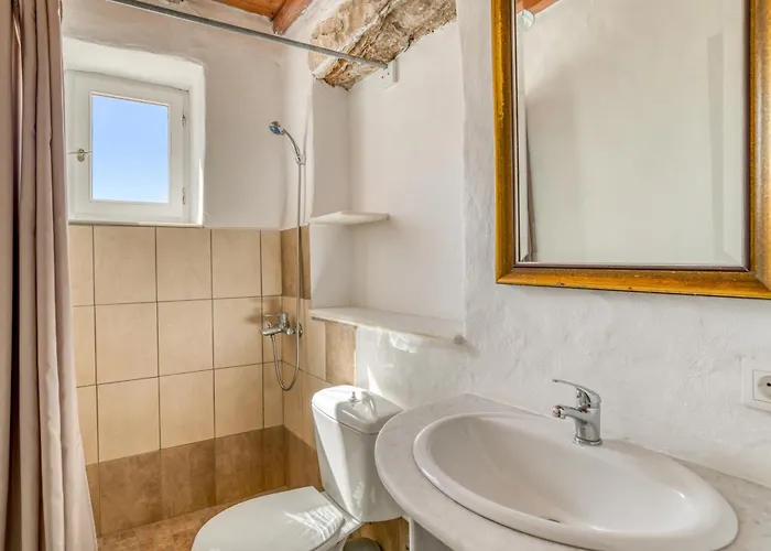 Nikoramavilla Paros With Swimming Poll And Bbq For 21 Guests *