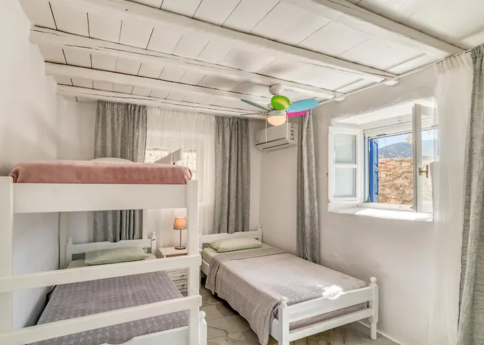 Nikoramavilla Paros With Swimming Poll And Bbq For 21 Guests