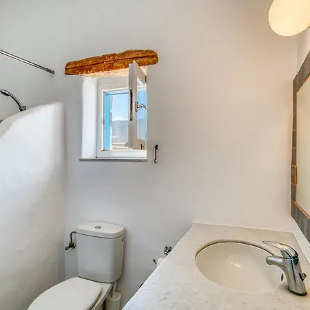 Nikoramavilla Paros With Swimming Poll And Bbq For 21 Guests Villa *