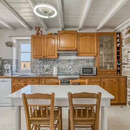 Nikoramavilla Paros With Swimming Poll And Bbq For 21 Guests Villa