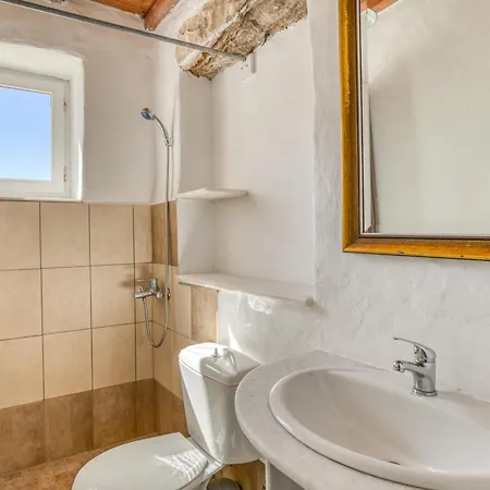 Nikoramavilla Paros With Swimming Poll And Bbq For 21 Guests *