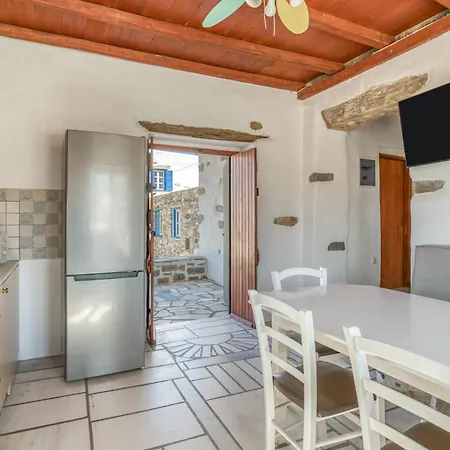 Nikoramavilla Paros With Swimming Poll And Bbq For 21 Guests Piso Livadi