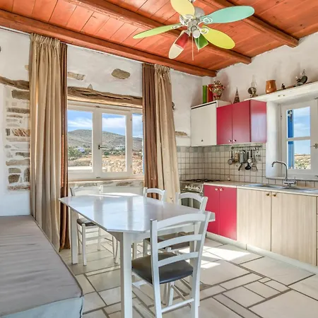 Nikoramavilla Paros With Swimming Poll And Bbq For 21 Guests * Piso Livadi