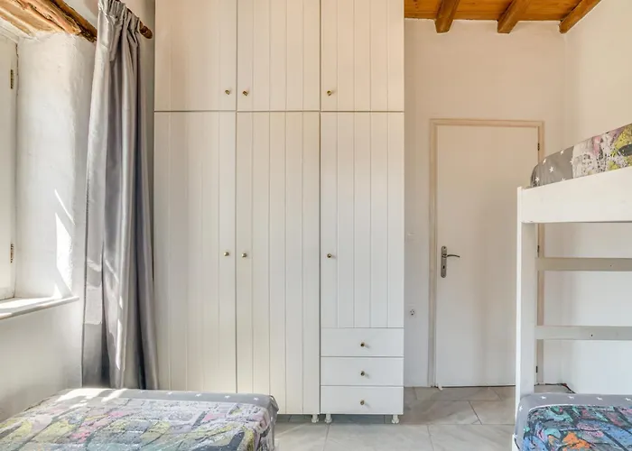 Nikoramavilla Paros With Swimming Poll And Bbq For 21 Guests * Piso Livadi