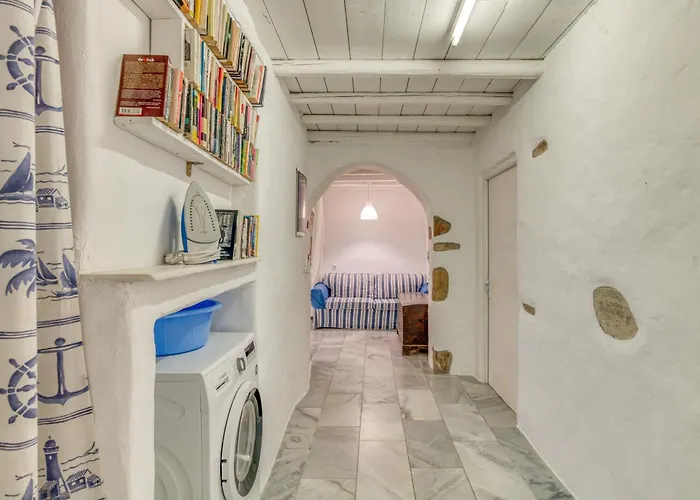 Nikoramavilla Paros With Swimming Poll And Bbq For 21 Guests Villa *