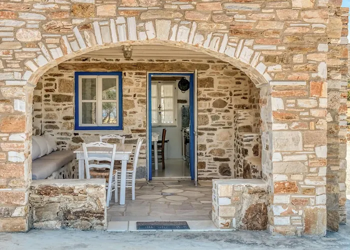 Villa Nikoramavilla Paros With Swimming Poll And Bbq For 21 Guests