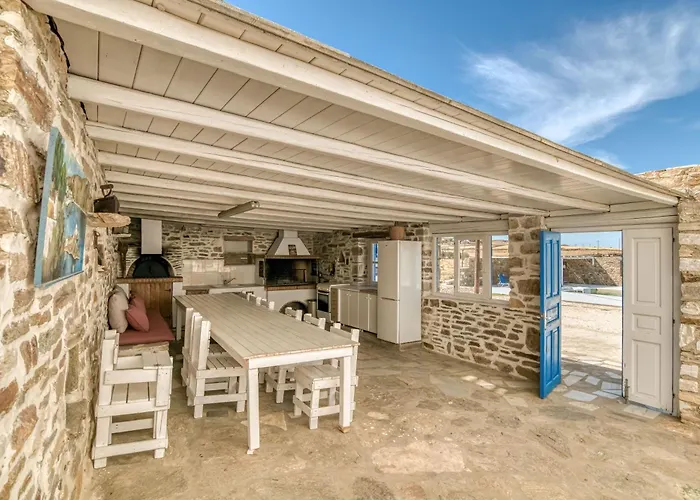 Villa Nikoramavilla Paros With Swimming Poll And Bbq For 21 Guests