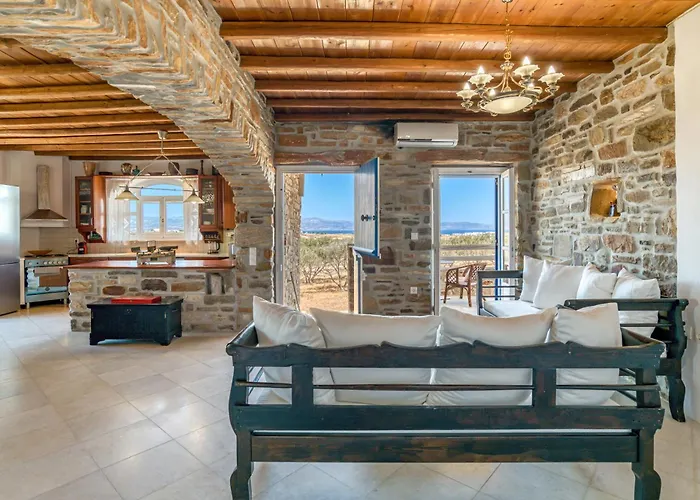 Nikoramavilla Paros With Swimming Poll And Bbq For 21 Guests Piso Livadi